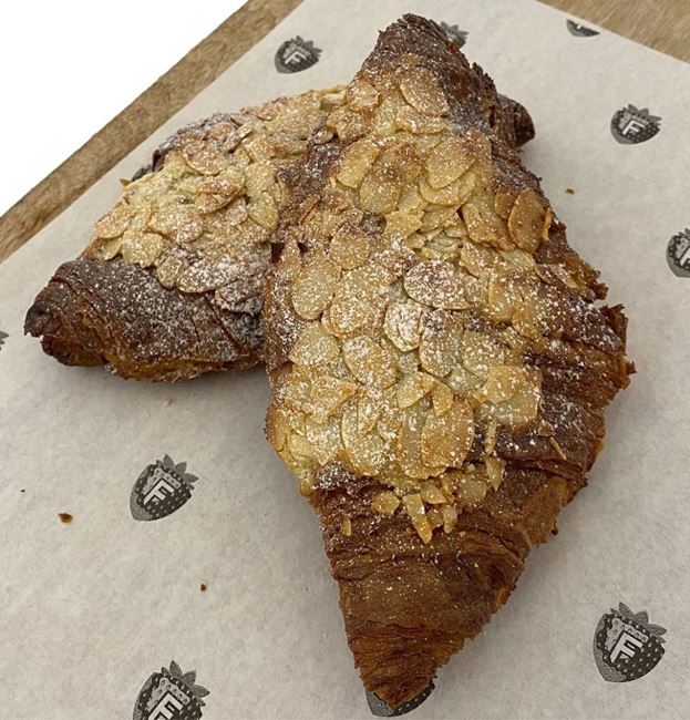Picture of ALMOND CROISSANT (2 pack)